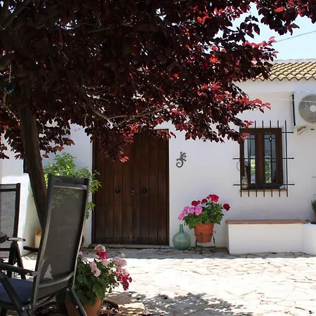 Holiday home Casa Urrutia & El Granero Cortijada Los Chorreros